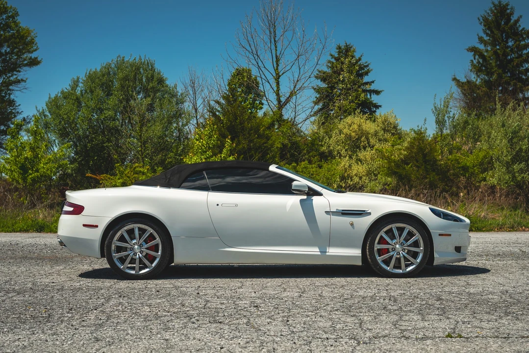 2009 Aston Martin DB9 - Image 13 of 31