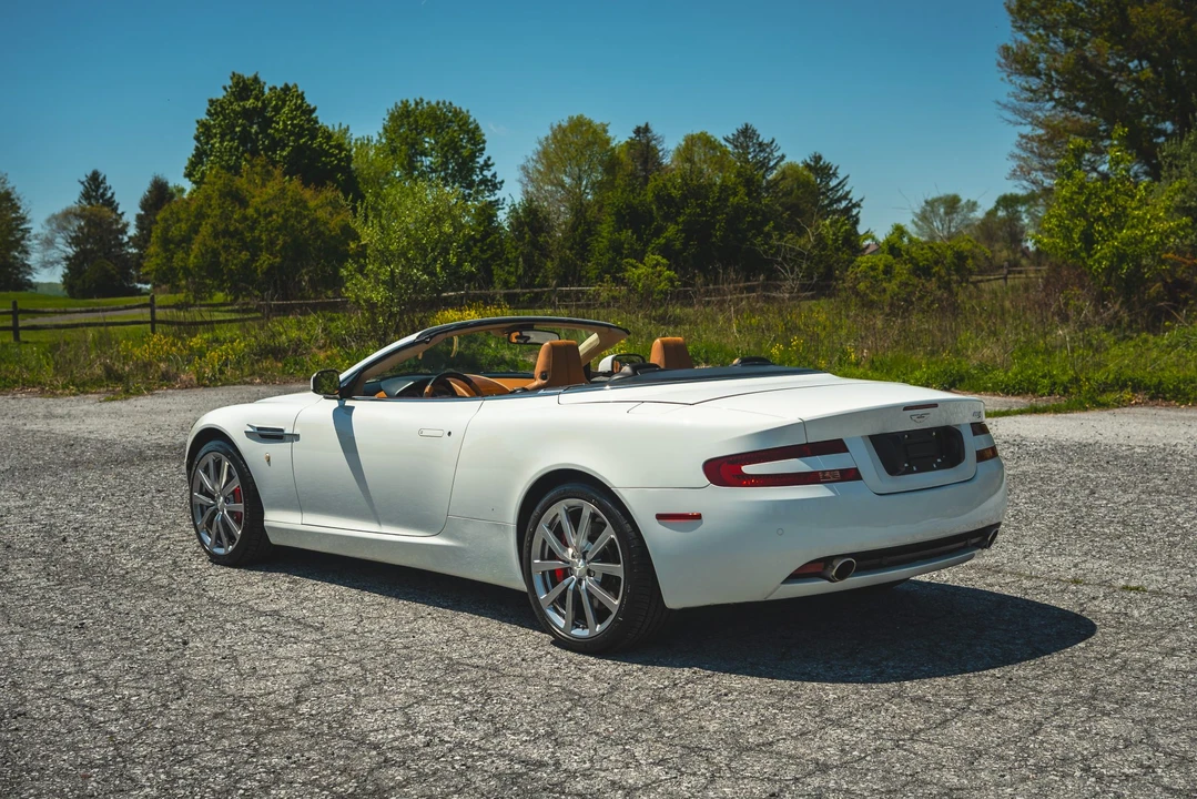 2009 Aston Martin DB9 - Image 29 of 31