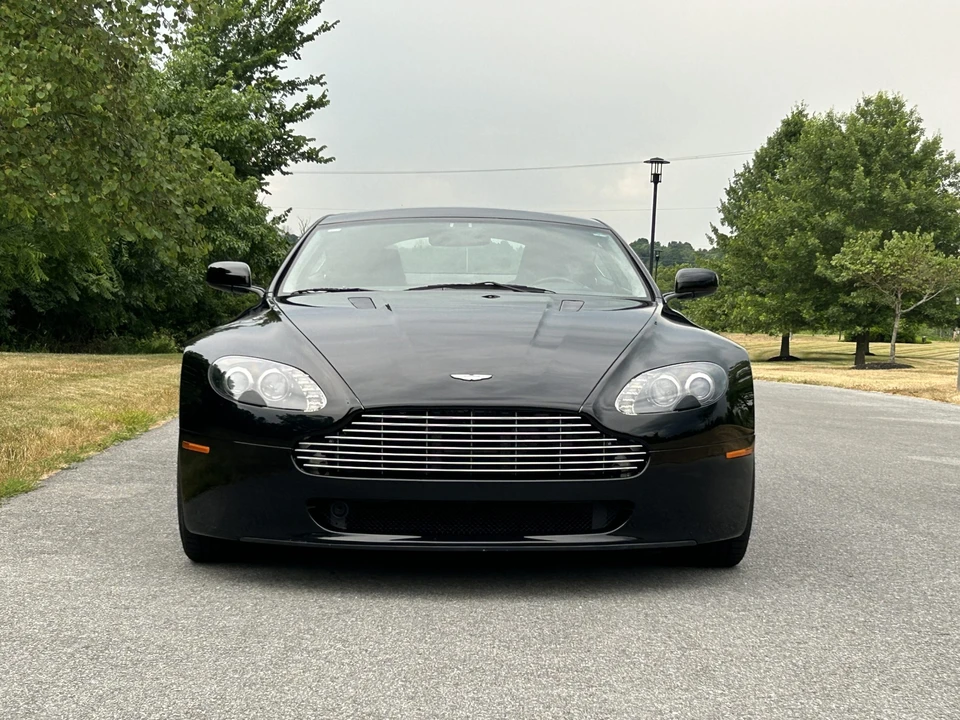 2009 Aston Martin V8 Vantage (2006-2017) - Image 15 of 31