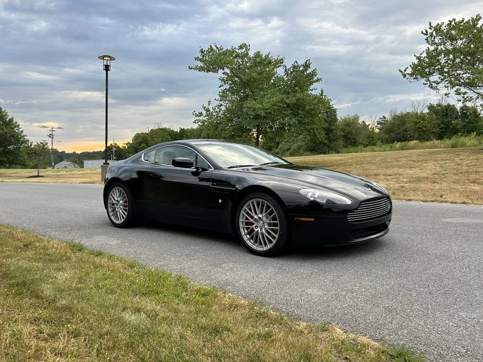 2009 Aston Martin V8 Vantage (2006-2017) - Image 21 of 31