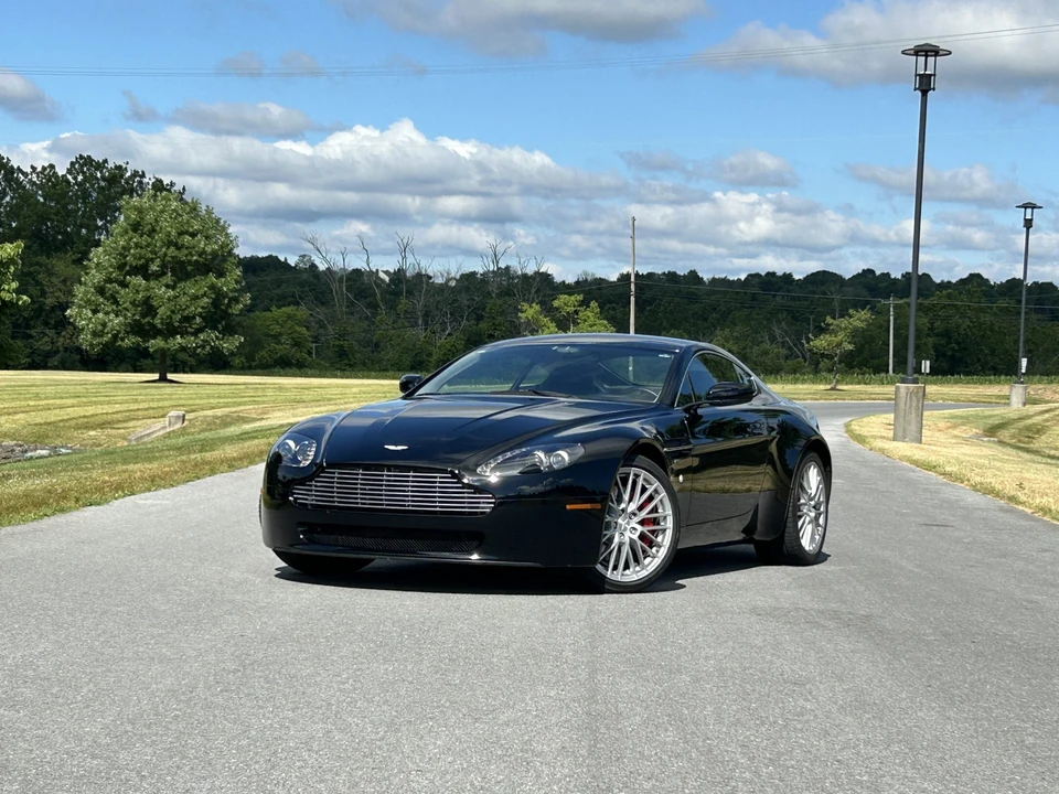 2009 Aston Martin V8 Vantage (2006-2017) - Image 10 of 31