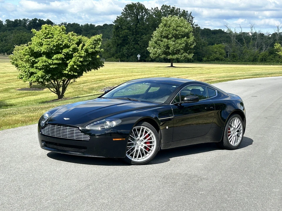 2009 Aston Martin V8 Vantage (2006-2017) - Image 5 of 31