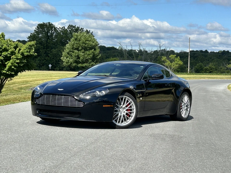 2009 Aston Martin V8 Vantage (2006-2017) - Image 7 of 31