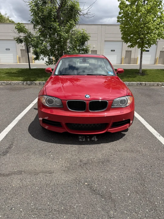 2009 BMW E82 135i & 135is - Image 8 of 31