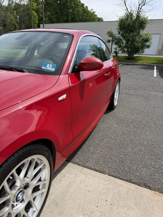 2009 BMW E82 135i & 135is - Image 26 of 31