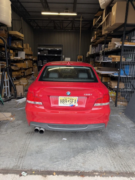 2009 BMW E82 135i & 135is - Image 16 of 31