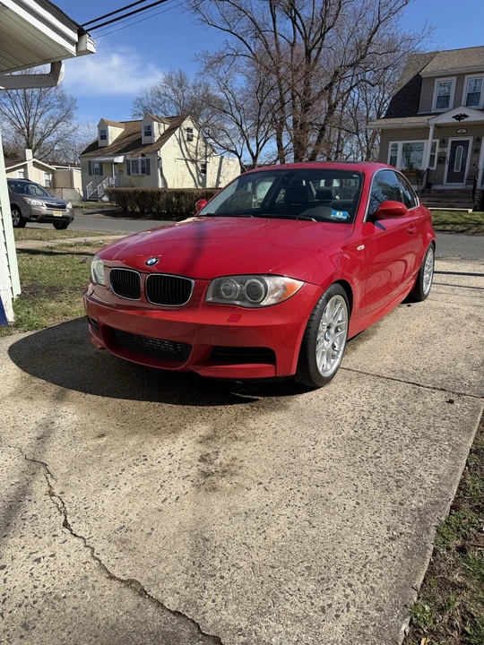 2009 BMW E82 135i & 135is - Image 2 of 31