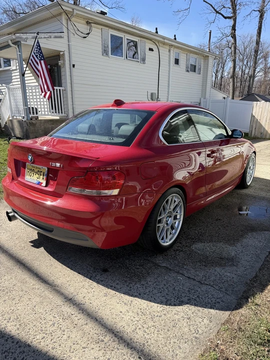 2009 BMW E82 135i & 135is - Image 13 of 31