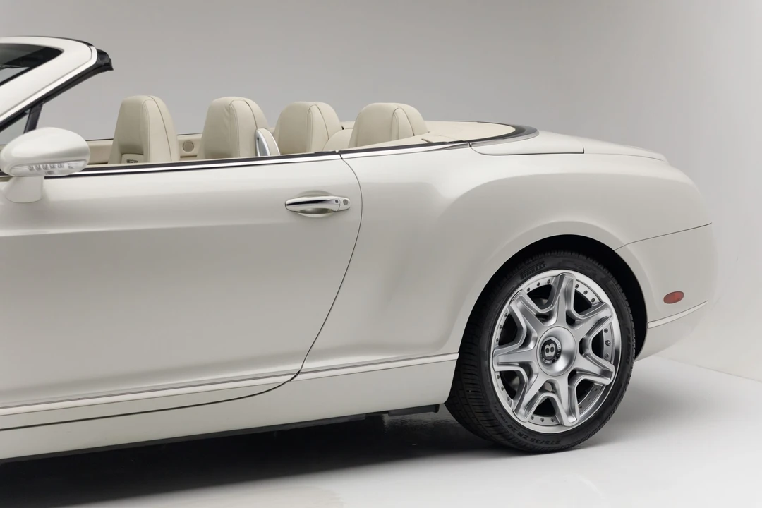 2009 Bentley Continental GTC - Image 20 of 31