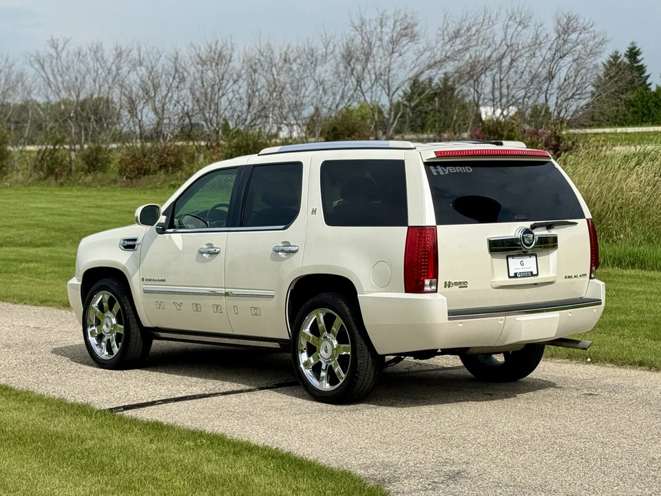 2009 Cadillac Escalade & EXT 3rd Gen - Image 14 of 31