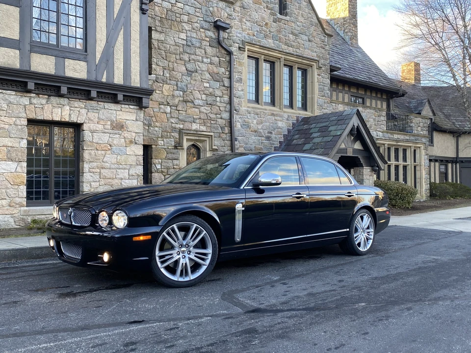2009 Jaguar X350/X356/X358 XJ - Image 2 of 31
