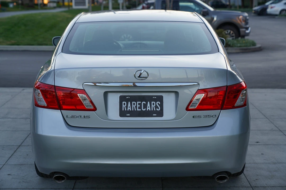 2009 Lexus ES 5th Gen - Image 13 of 31