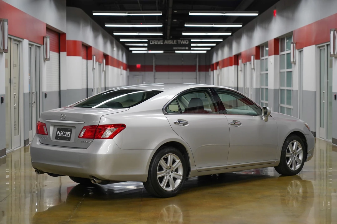 2009 Lexus ES 5th Gen - Image 22 of 31