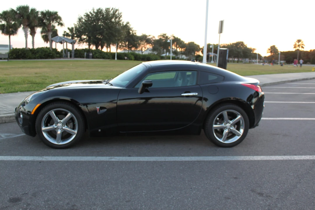 2009 Pontiac Solstice GXP - Image 8 of 31