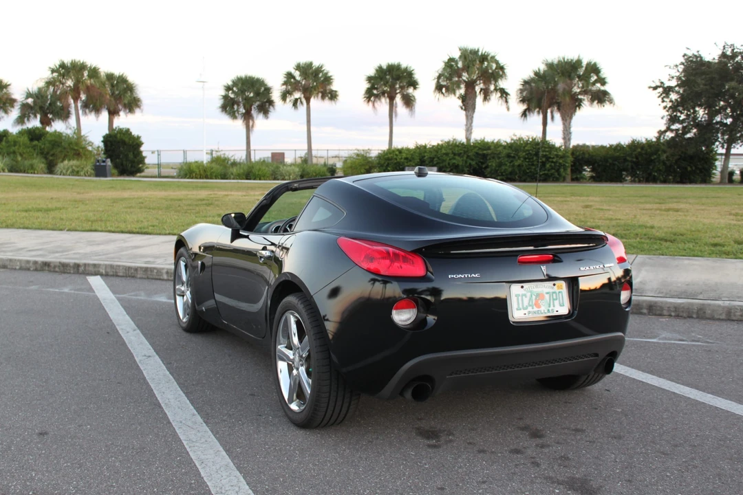 2009 Pontiac Solstice GXP - Image 3 of 31