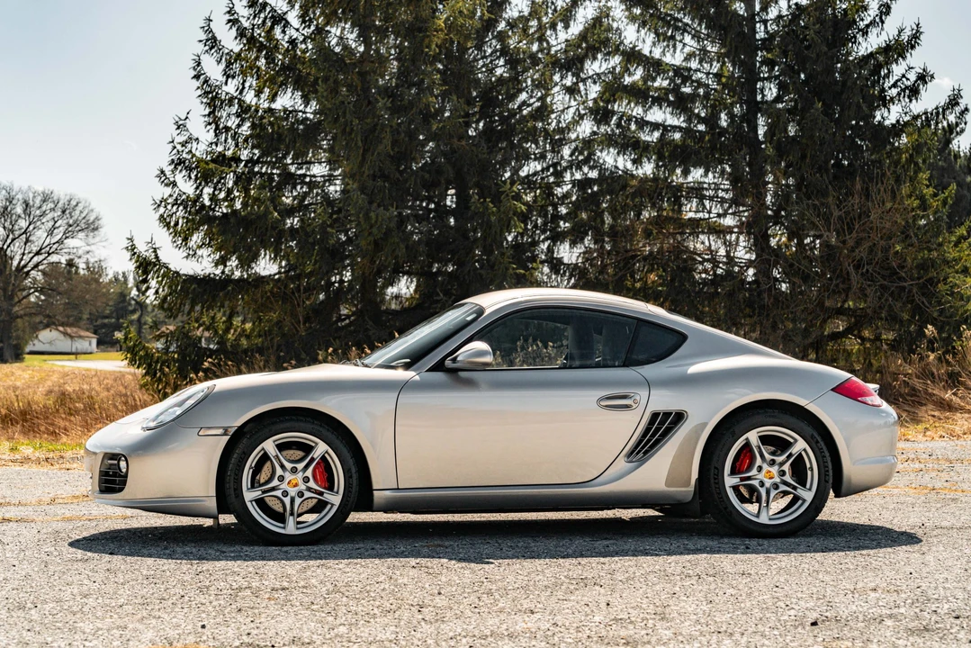 2009 Porsche 987 Cayman S - Image 25 of 31