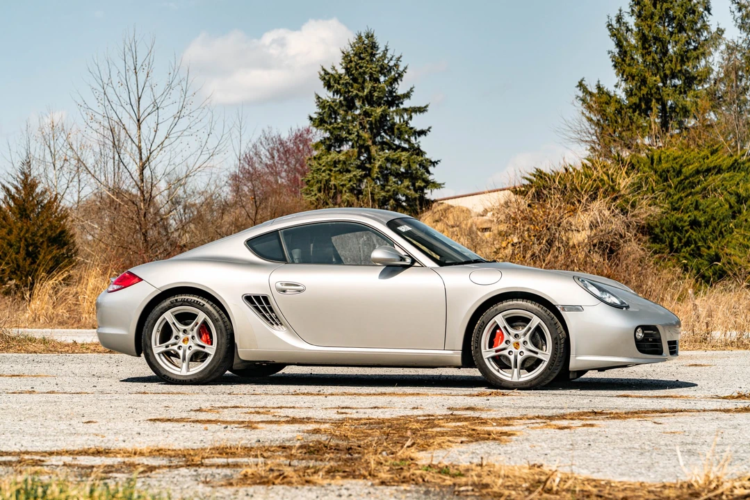 2009 Porsche 987 Cayman S - Image 2 of 31
