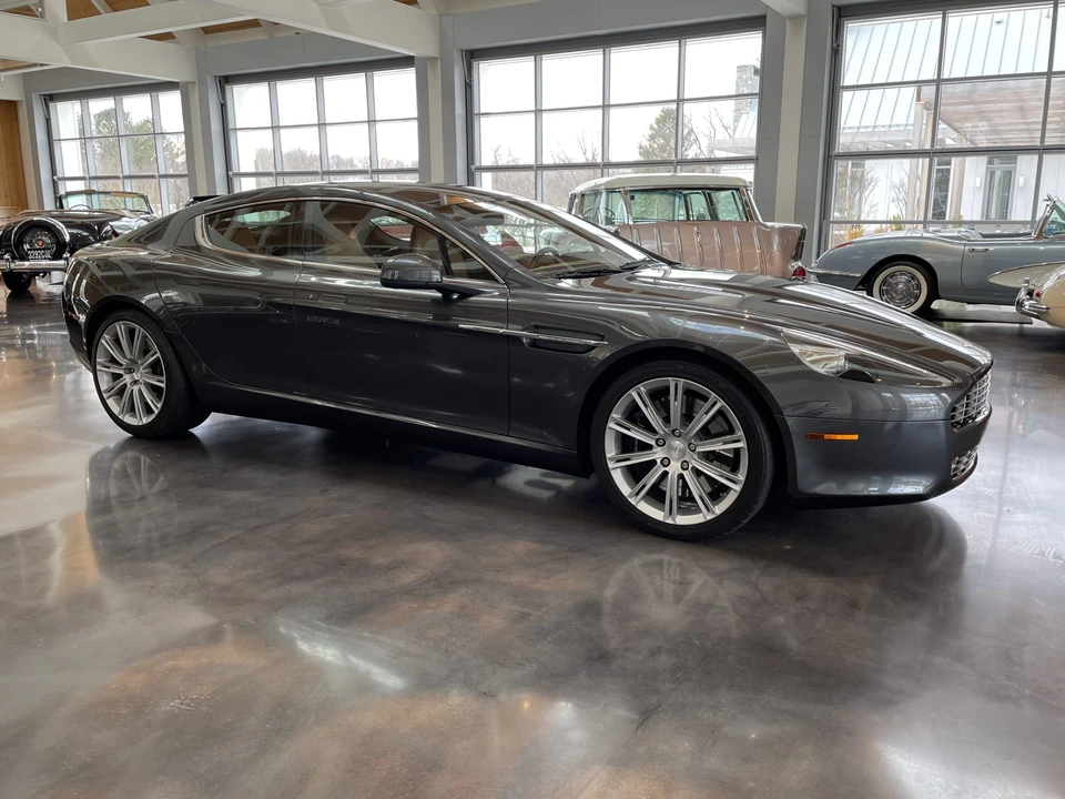 2010 Aston Martin Rapide - Image 15 of 31