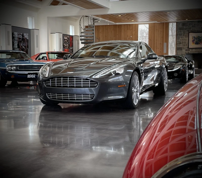 2010 Aston Martin Rapide - Image 2 of 31