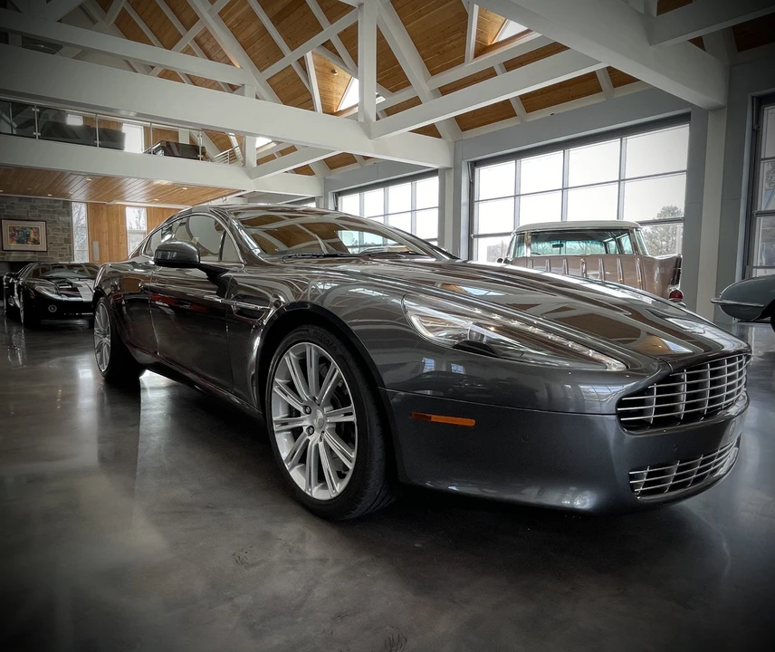 2010 Aston Martin Rapide - Image 16 of 31