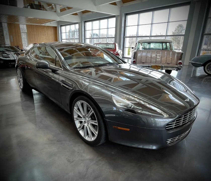 2010 Aston Martin Rapide - Image 17 of 31