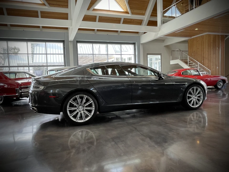 2010 Aston Martin Rapide - Image 13 of 31