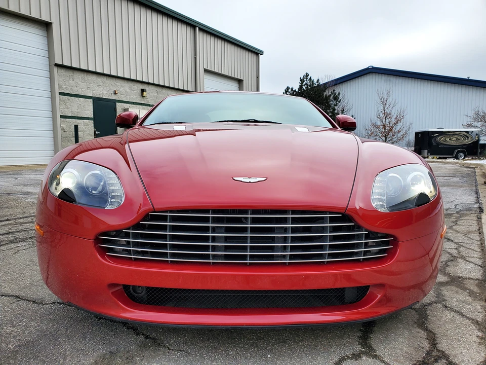 2010 Aston Martin V8 Vantage (2006-2017) - Image 24 of 31