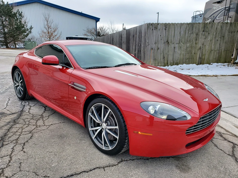 2010 Aston Martin V8 Vantage (2006-2017) - Image 22 of 31