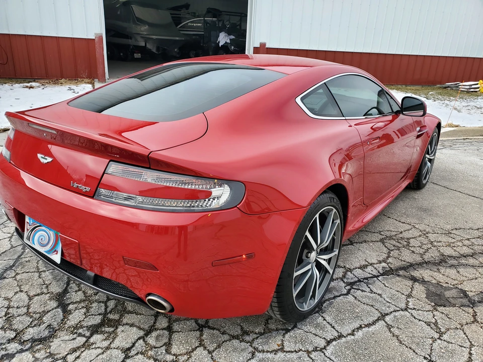 2010 Aston Martin V8 Vantage (2006-2017) - Image 16 of 31