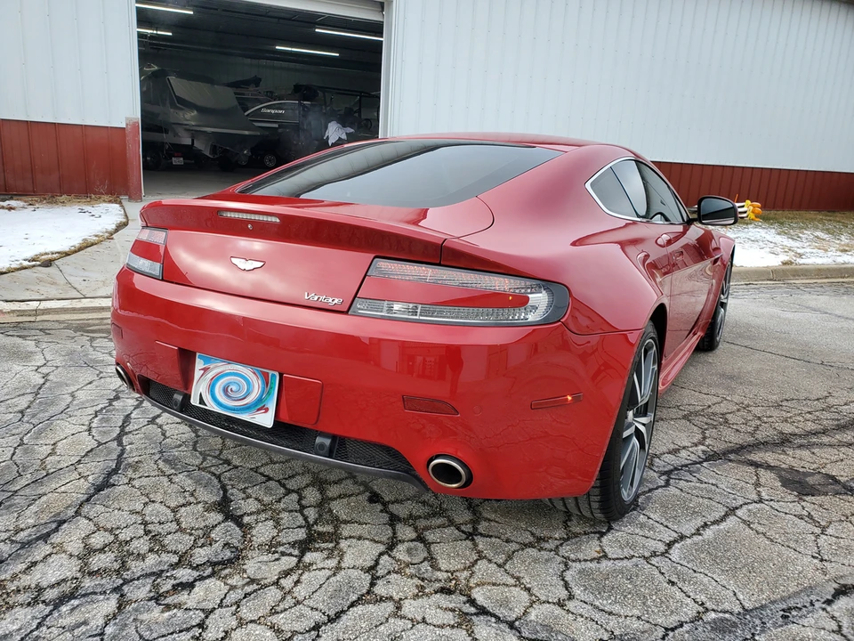 2010 Aston Martin V8 Vantage (2006-2017) - Image 15 of 31