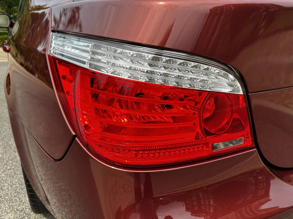 2010 BMW E60 M5 - Image 27 of 31