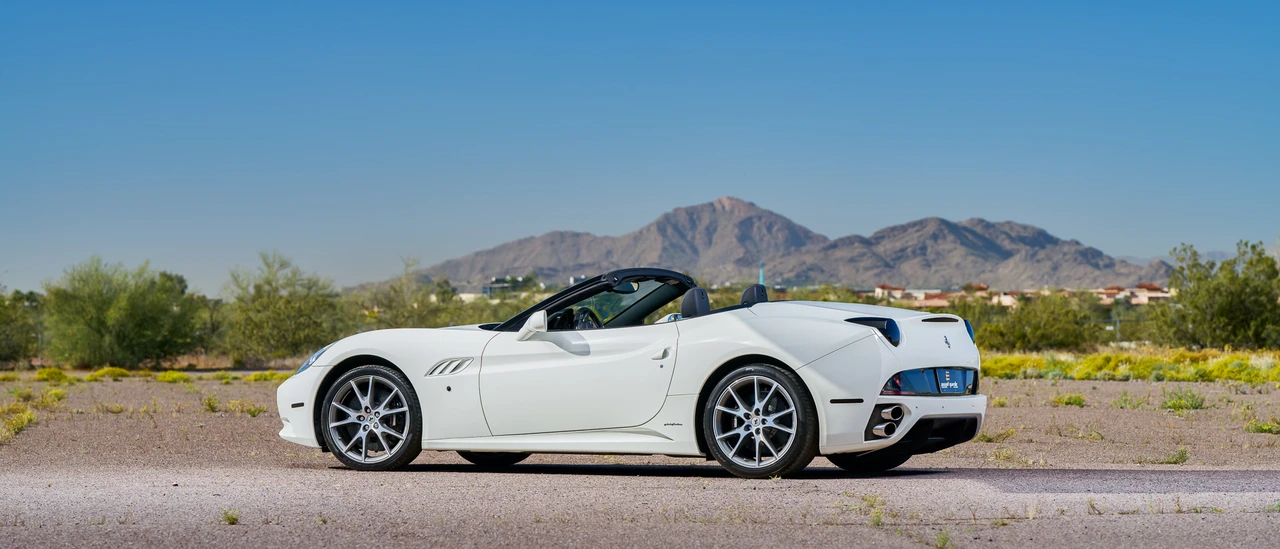 2010 Ferrari California - Image 7 of 31