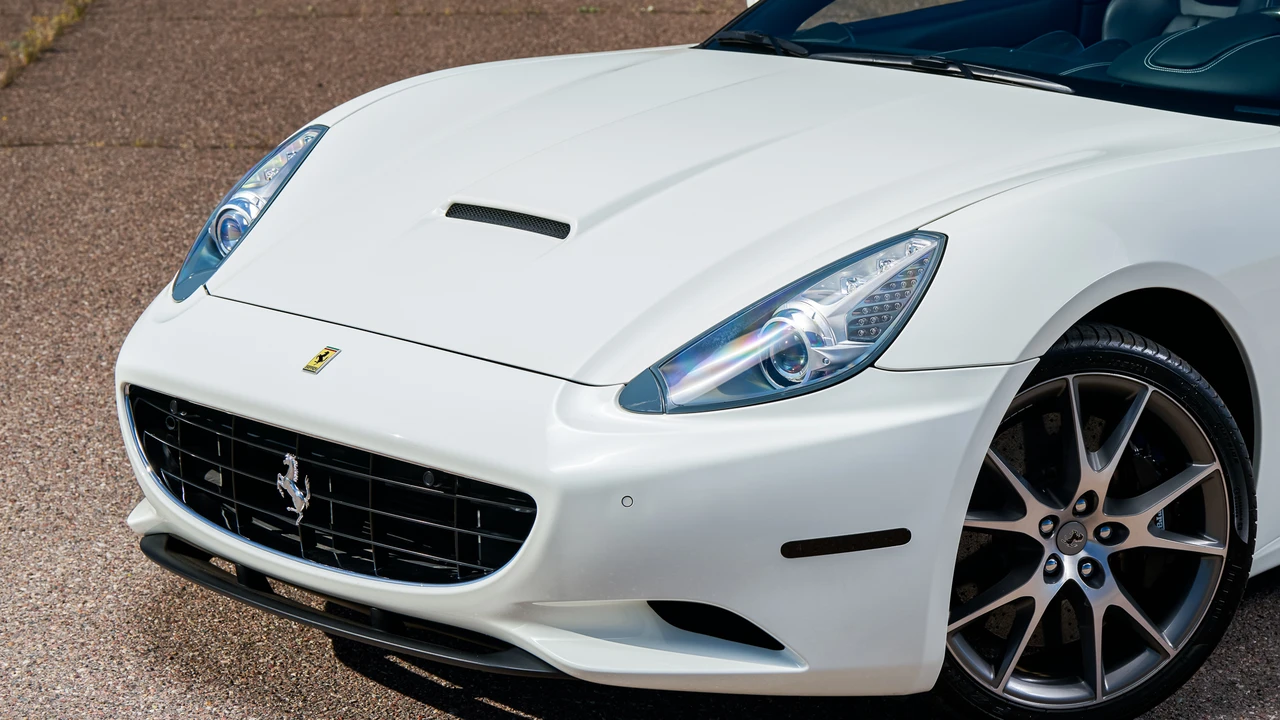 2010 Ferrari California - Image 31 of 31