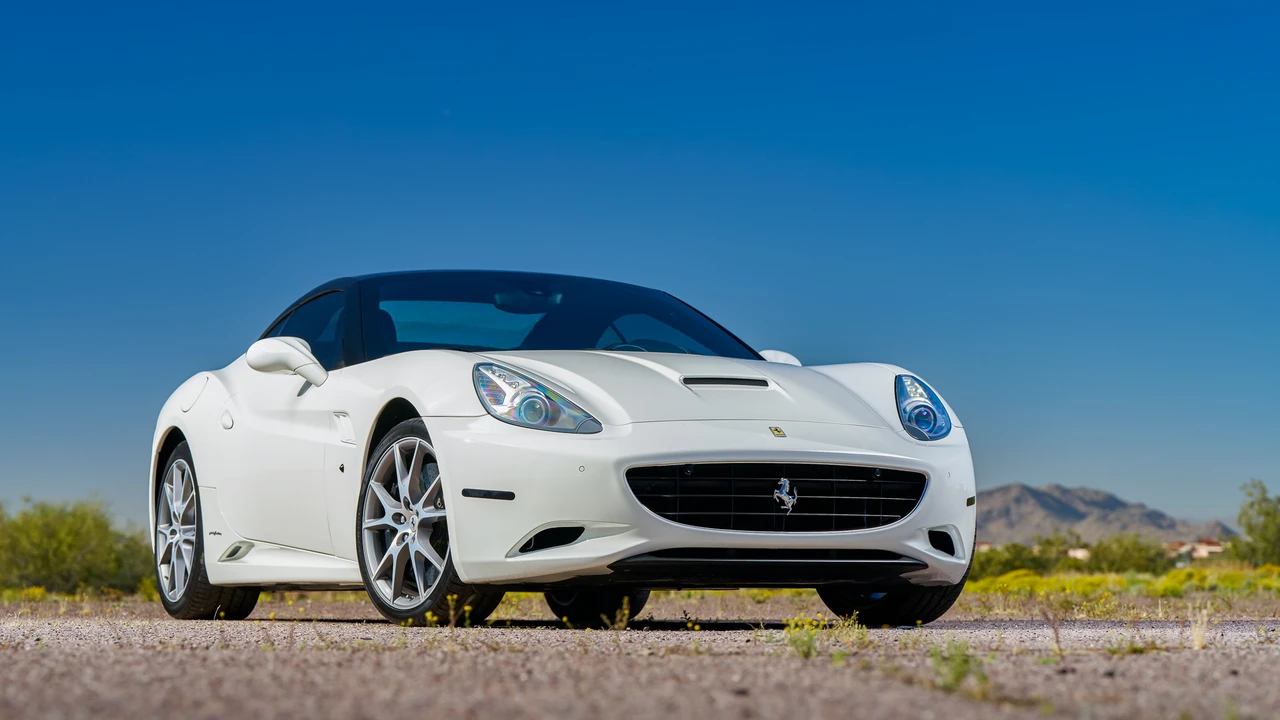 2010 Ferrari California - Image 22 of 31