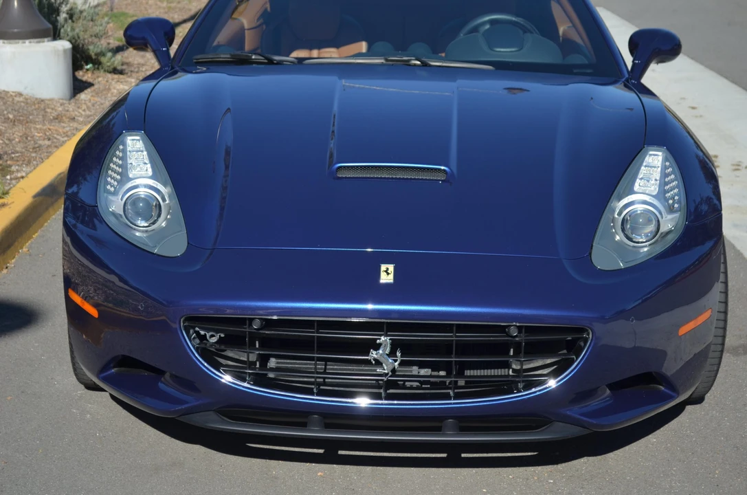 2010 Ferrari California - Image 8 of 31