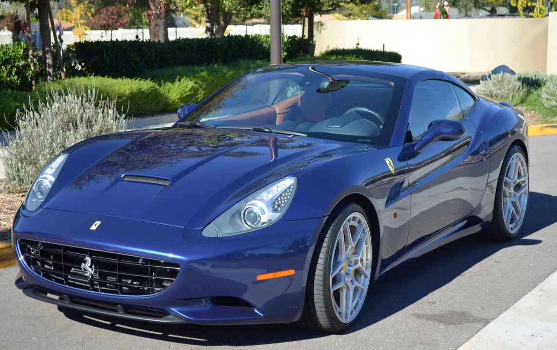 2010 Ferrari California - Image 7 of 31
