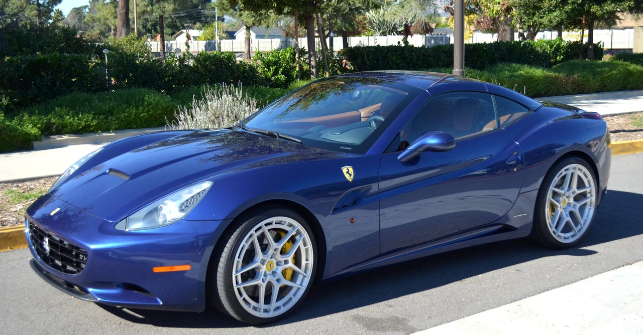 2010 Ferrari California - Image 5 of 31