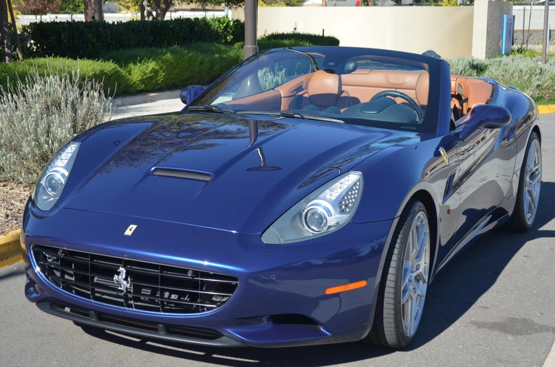 2010 Ferrari California - Image 18 of 31
