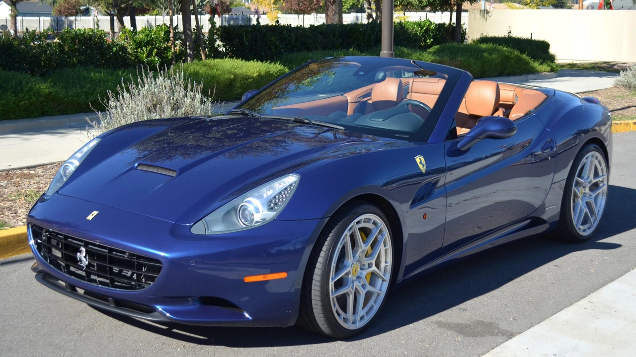 2010 Ferrari California - Image 17 of 31