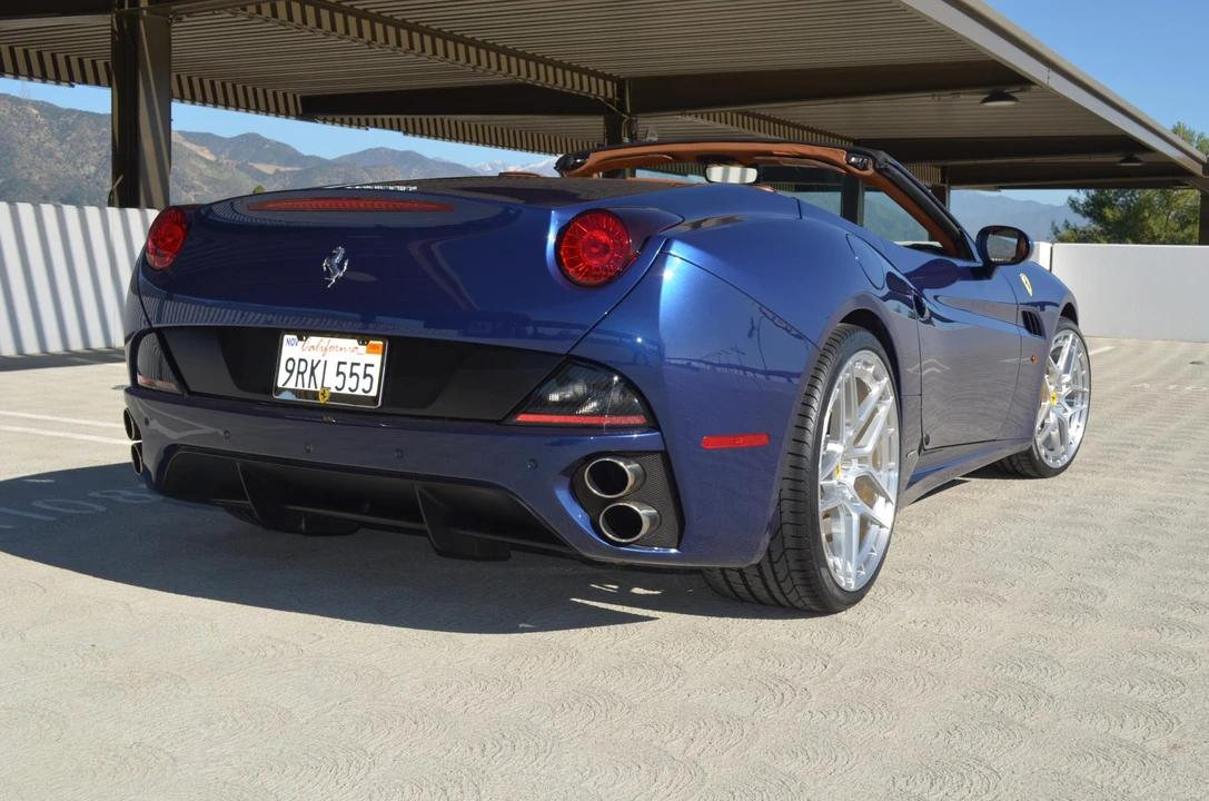 2010 Ferrari California - Image 29 of 31