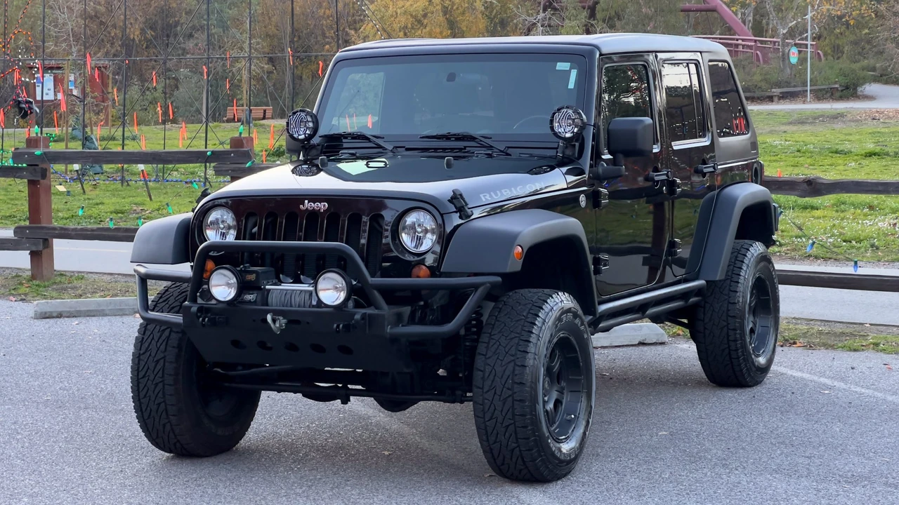 2010 Jeep JK Wrangler - Image 13 of 31