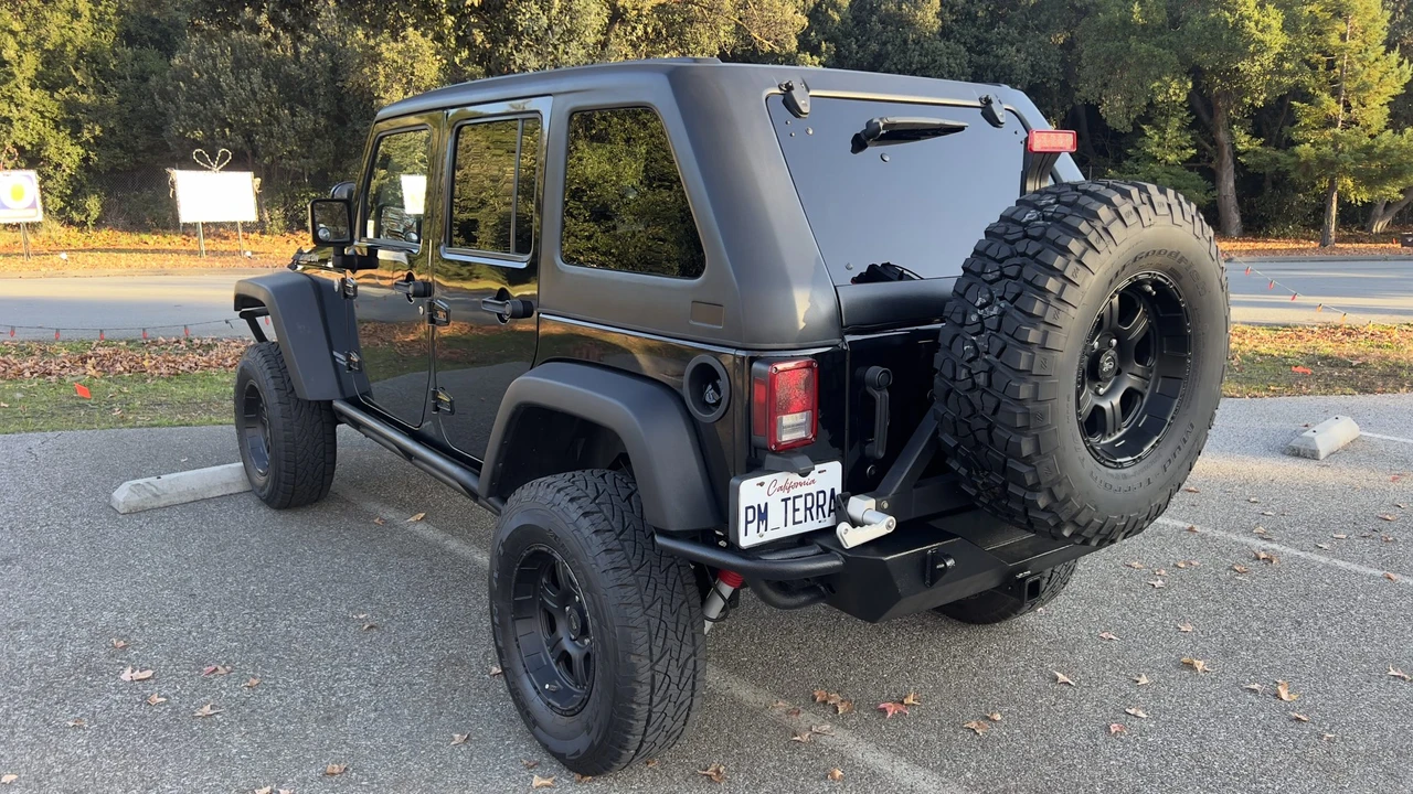 2010 Jeep JK Wrangler - Image 30 of 31