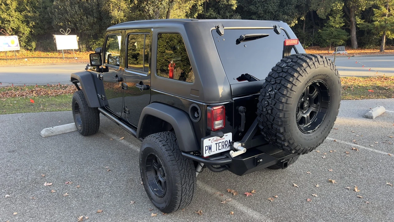 2010 Jeep JK Wrangler - Image 29 of 31