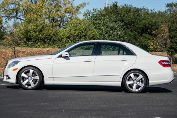 2010 Mercedes-Benz W212 E-Class - Image 3 of 7