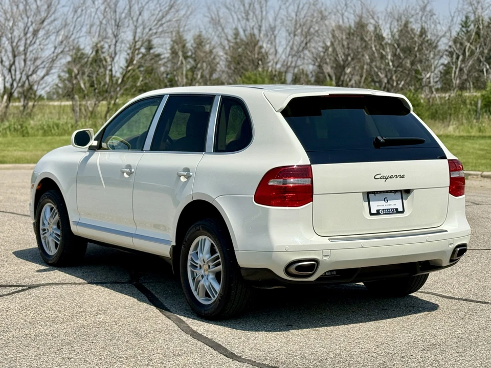 2010 Porsche 955/957 Cayenne - Image 12 of 31