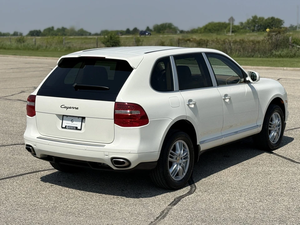 2010 Porsche 955/957 Cayenne - Image 15 of 31