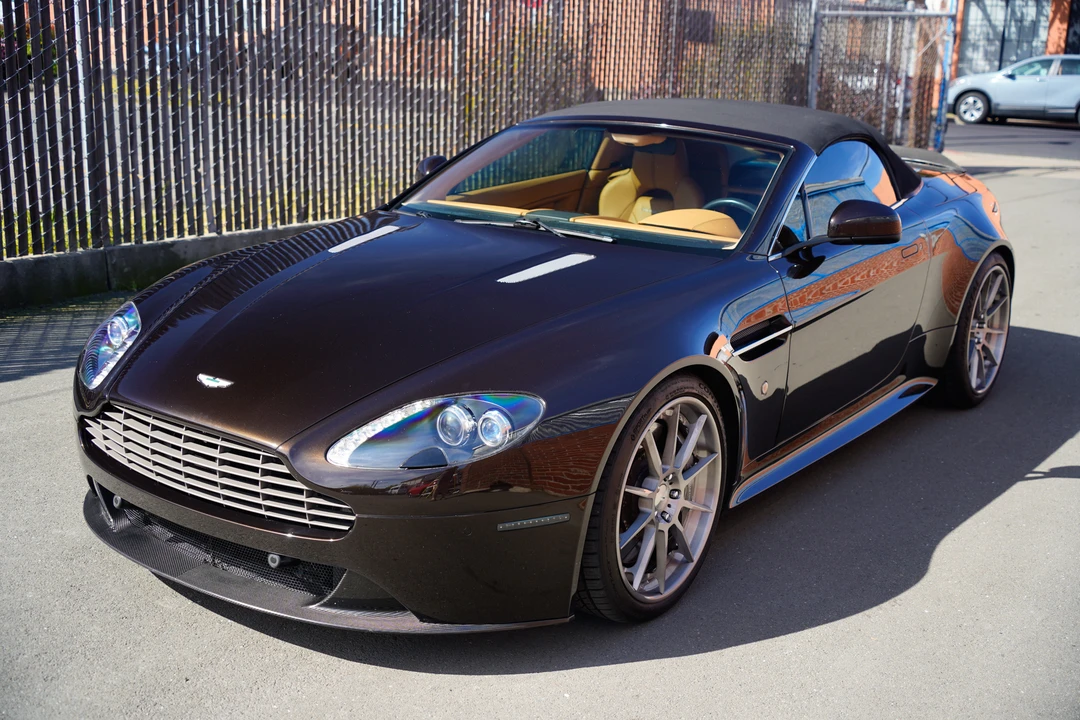 2011 Aston Martin V8 Vantage (2006-2017) - Image 24 of 31