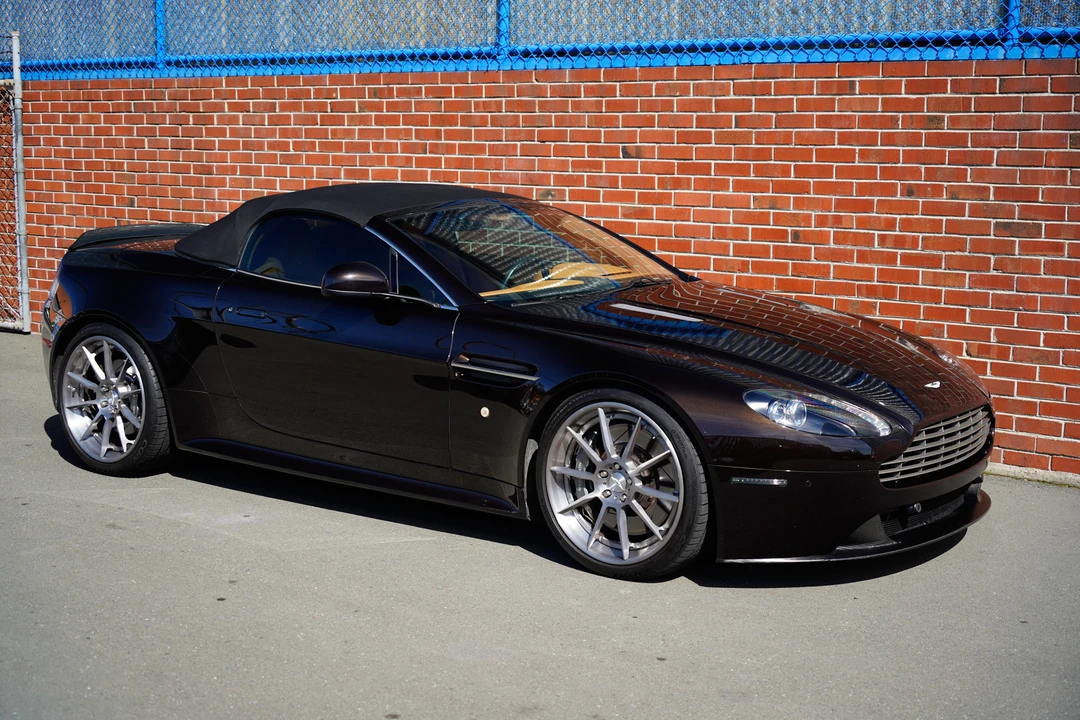 2011 Aston Martin V8 Vantage (2006-2017) - Image 26 of 31