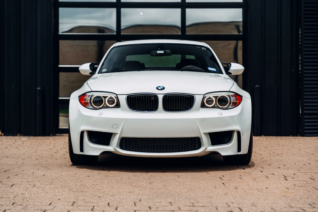 2011 BMW 1M - Image 4 of 31