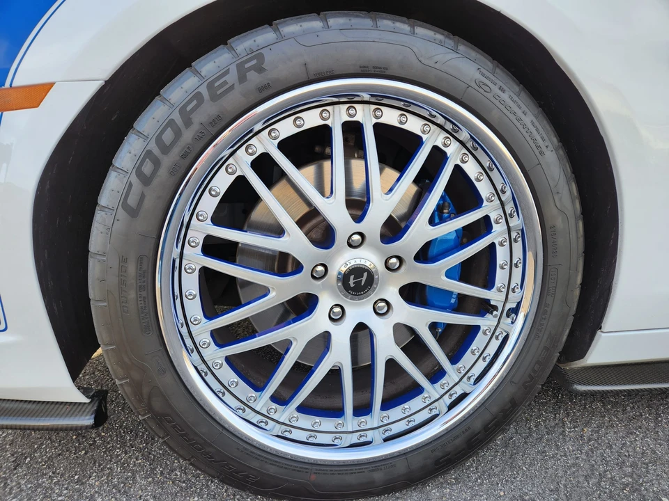 2011 Chevrolet Camaro SS 5th Gen - Image 21 of 31